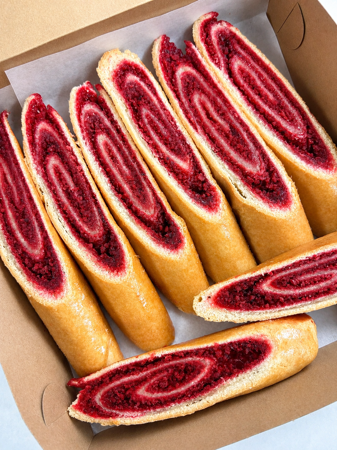 CUT - CAKE (8) - nutmegspiced